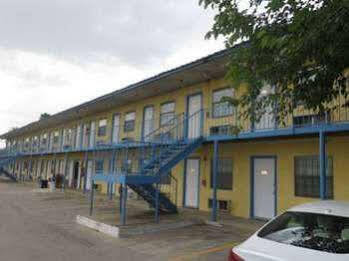 Loma Alta Motel Laredo Exteriör bild